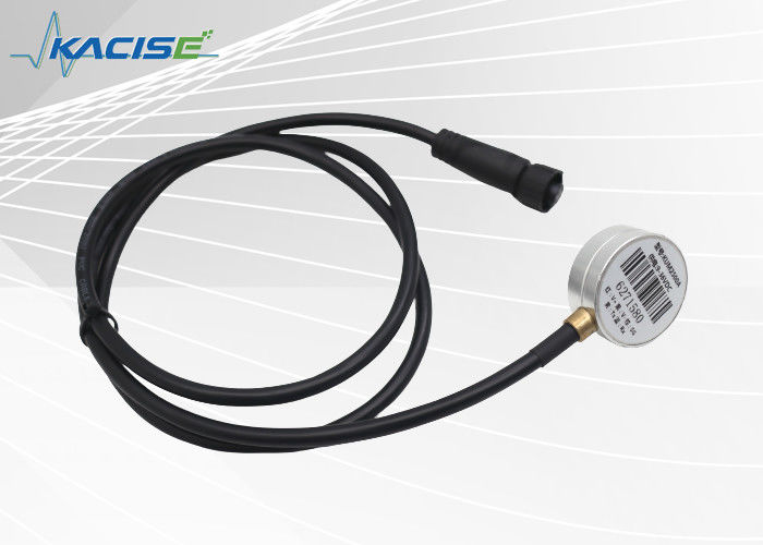 KUM2500A مستشعر مستوى الوقود بالموجات فوق الصوتية عالي الدقة 0.1 مم مع حماية IP67 وواجهة RS232/RS485/TTL