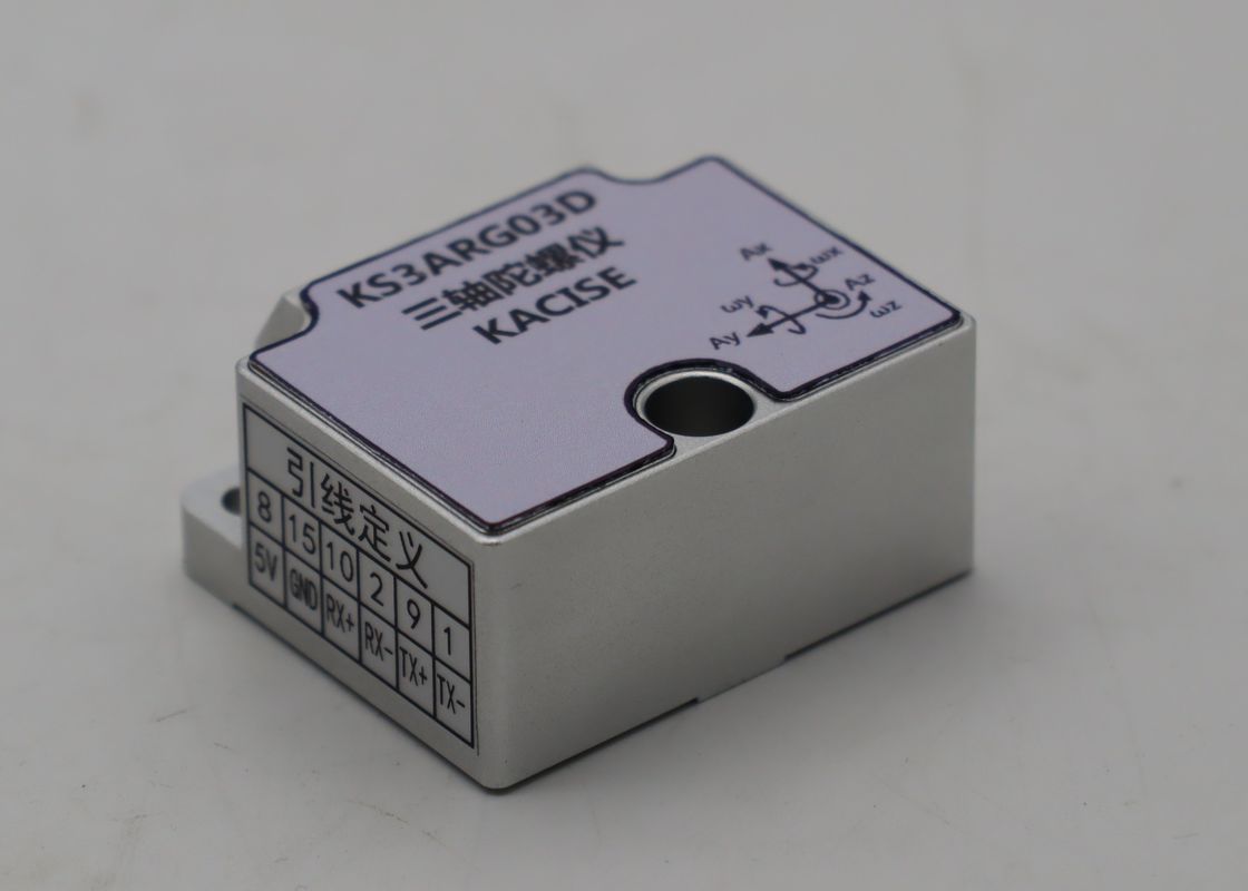 جيروسكوب MEMS عالي الأداء مع تبديد الطاقة ≤1.1W 6.06g مقاومة الاهتزاز ومعدل تحديث البيانات 2000Hz