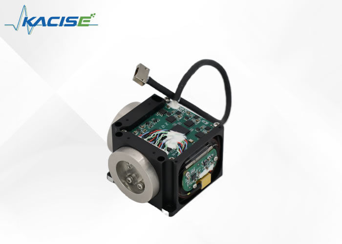 جهاز استشعار FOG ثلاثي المحاور عالي الدقة للملاحة بدون طيار بوزن <320g ومخرج رقمي RS422