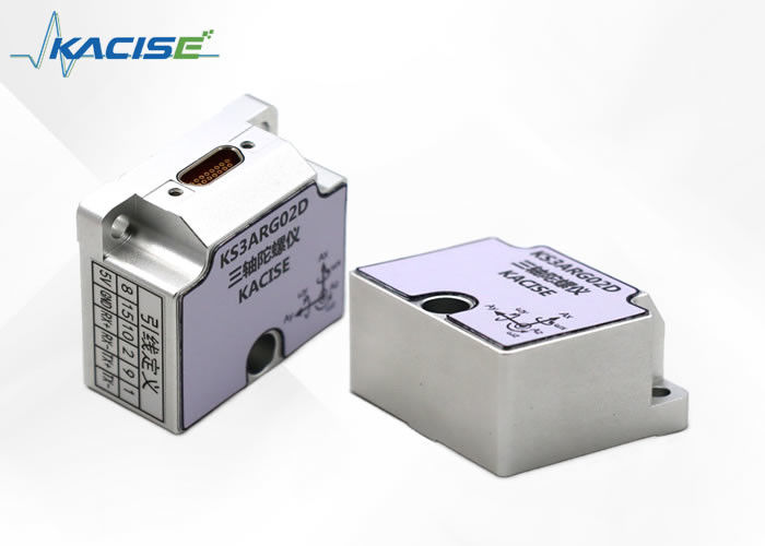 مستشعر الجيروسكوب DC5V MEMS مع معدل بيانات 2000Hz ومدى درجة حرارة واسع -40 ~ + 80 °C