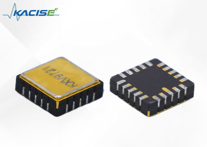 حساسية المحور العرضي CS±5% وجهد التزويد 2.7V ~ + 3.6V مستشعر التحكم في درجة الحرارة الرقمي الكوارتز MEMS