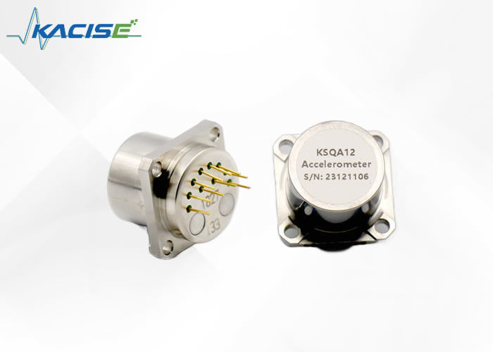 مقياس تسريع مرن للكوارتز بدقة عالية مع نطاق إدخال ±30g-±80g ، حساسية درجة الحرارة ≤60ppm/°C والتحيز ≤5mg