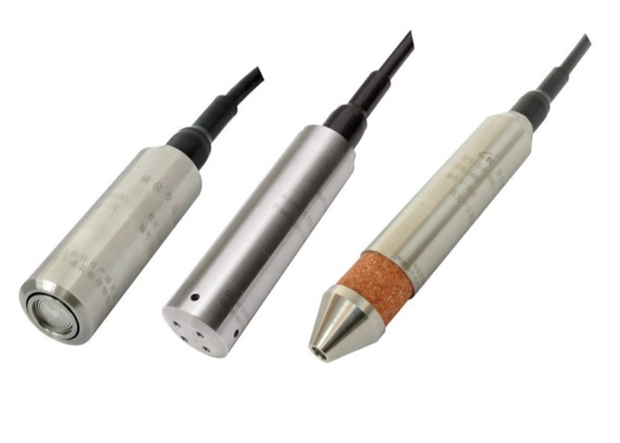 جهاز استشعار مستوى الضغط القياسي بدقة 0.25% 0.5% 1.0% لتطبيقات مياه النفط والوقود والمياه العادمة والبحرية