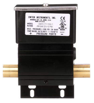 سلسلة Dwyer DX المبللة / المبللة SPDT مفاتيح الضغط التفاضلية (النماذج DXW-11-153-1 إلى DXW-11-153-4)