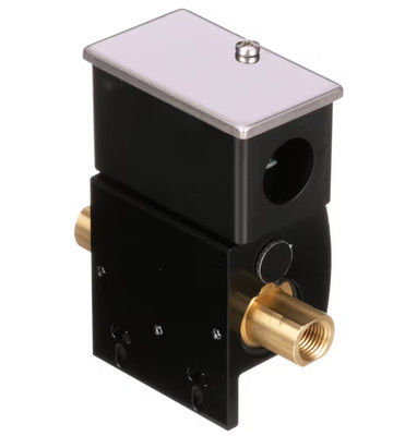 سلسلة Dwyer DX المبللة / المبللة SPDT مفاتيح الضغط التفاضلية (النماذج DXW-11-153-1 إلى DXW-11-153-4)