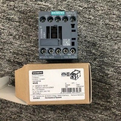 Siemens 3RT2015-1AF01 موصل طاقة ثلاثي الأقطاب مع تيار مقدر 7 أمبير وجهد ملف تيار متردد 110 فولت