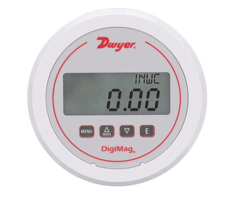 مقياس الضغط التفاضلي الرقمي Dwyer DM-1000 DigiMag بدقة ±1%، مادة من الفولاذ المقاوم للصدأ، واتصال 1/8 NPT