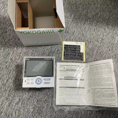 UT35A جهاز تحكم درجة الحرارة الرقمي مع شاشة LCD ملونة ذات 14 قطعة ، ومراقبة تسلسل السلم ، واتصالات إيثيرنث