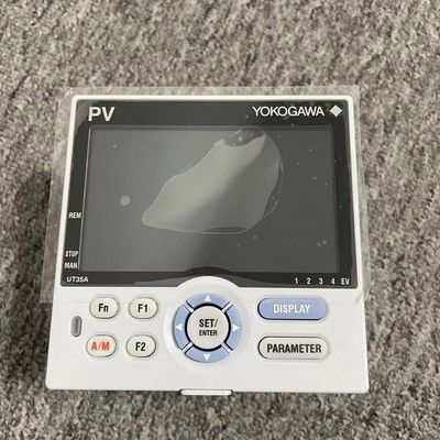 UT35A جهاز تحكم درجة الحرارة الرقمي مع شاشة LCD ملونة ذات 14 قطعة ، ومراقبة تسلسل السلم ، واتصالات إيثيرنث