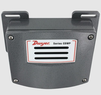 جهاز إرسال ثاني أكسيد الكربون Dwyer EcoGuard CDWP، اللاخطية 16 جزء في المليون والاعتماد على الضغط 0.13% من القراءة لكل ملم زئبق