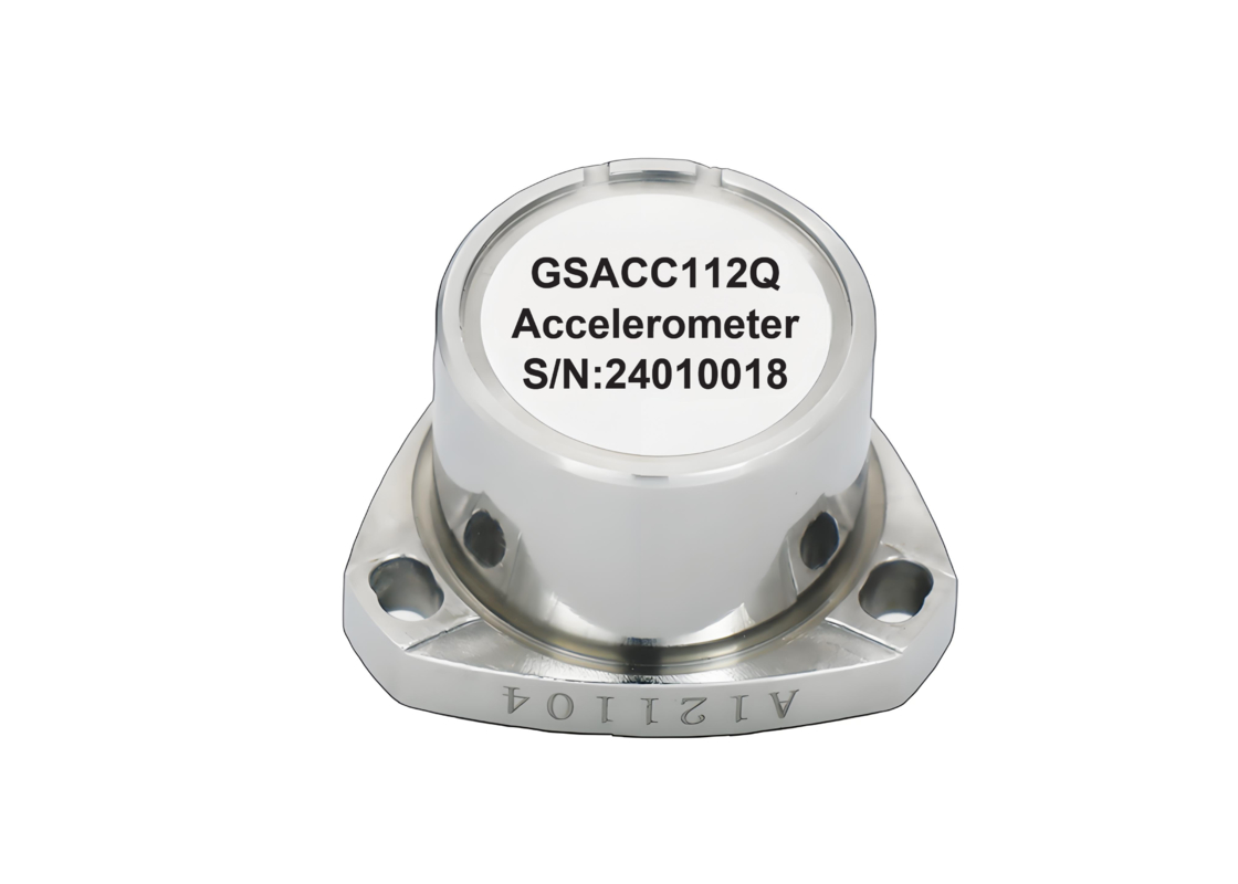 مقياس تسارع مرن من الكوارتز GSACC112Q مع نطاق ±20 جرام، وثبات انحياز ≥10 ميكروجرام، وإخراج تناظري للملاحة بالقصور الذاتي الدقيقة