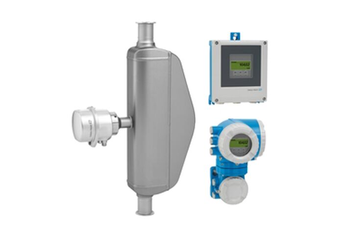 معداد تدفق Promass S 500 Coriolis مع تصميم صحي ، ونظام أنبوب واحد قابل للانزلاق الذاتي ، وقياس متعدد المتغيرات